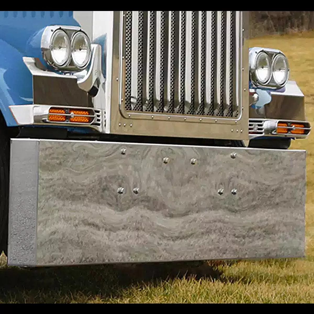 Roadworks – Peterbilt 389 Stainless Steel Bumper with Mitered Ends